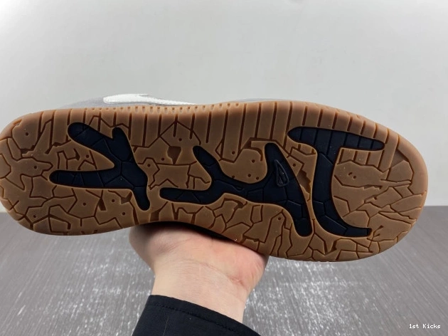 1st Kicks CHECK JORDAN THE CUT X TRAVIS FZ8117-001 SCOTT 0730